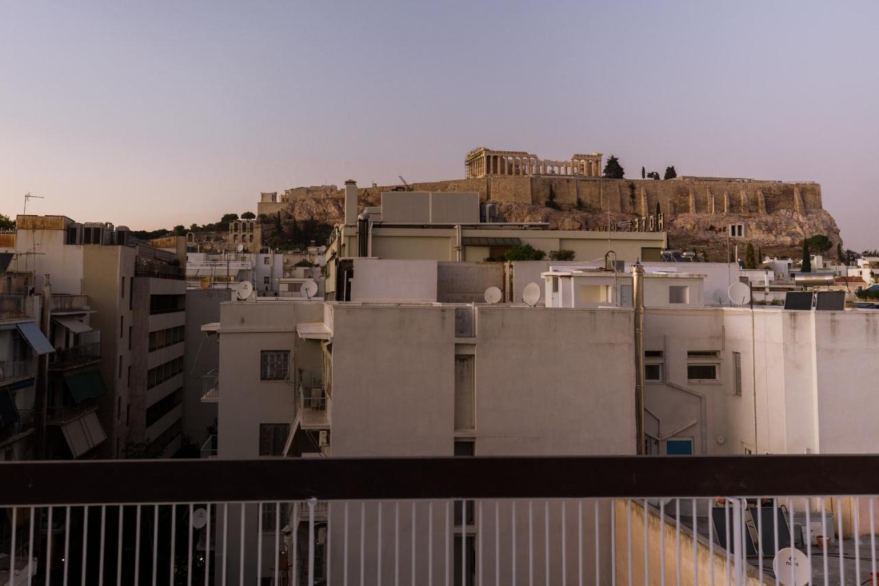 Minimal Apartment On The Shadow Of The Acropolis Atina Dış mekan fotoğraf