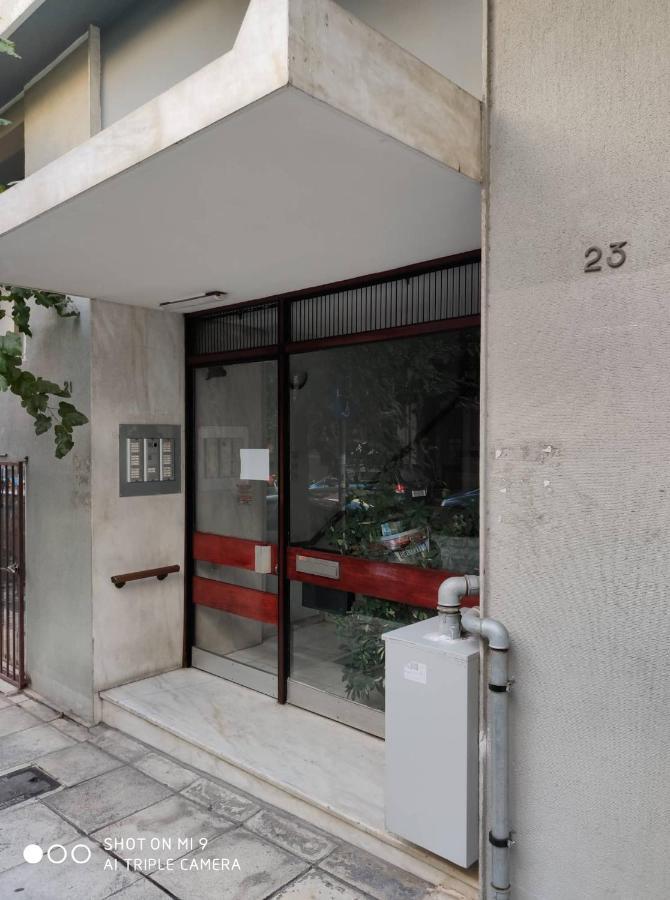 Minimal Apartment On The Shadow Of The Acropolis Atina Dış mekan fotoğraf